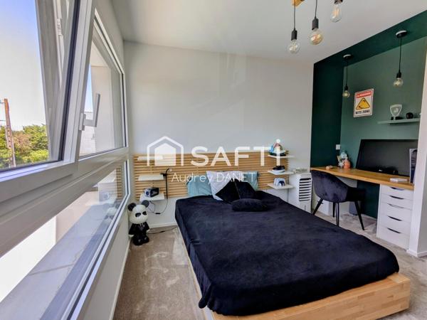 Maison de 2024, 5 chambres, garage et piscine