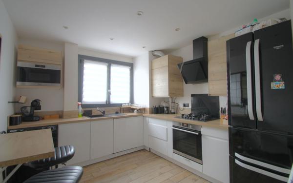 Appartement à vendre    4 pièces • 89,26 m2 Saint-Jean-de-la-Ruelle