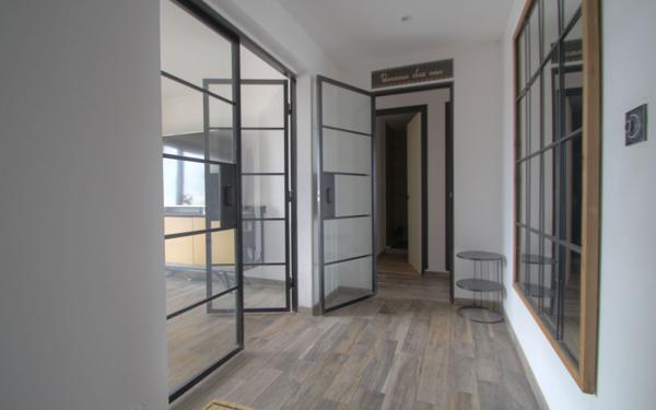 Appartement à vendre    4 pièces • 89,26 m2 Saint-Jean-de-la-Ruelle