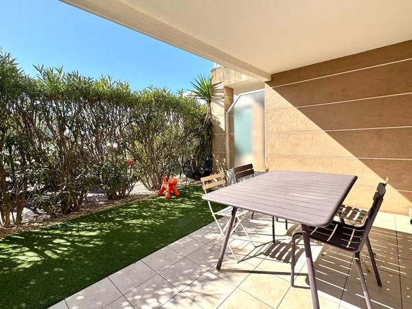 Appartement 2 pièces meublé à louer en rez-de-jardin à Antibes - Rabiac Estagnol