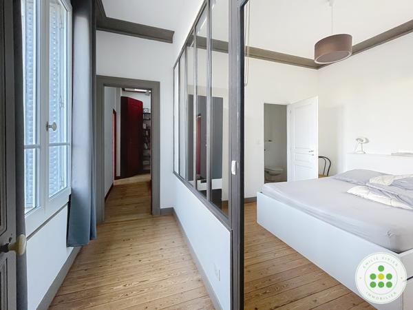 Immeuble 10 pièces - 295 m² Exclusivité efficity