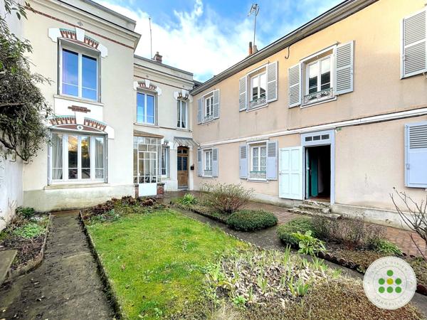 Immeuble 10 pièces - 295 m² Exclusivité efficity