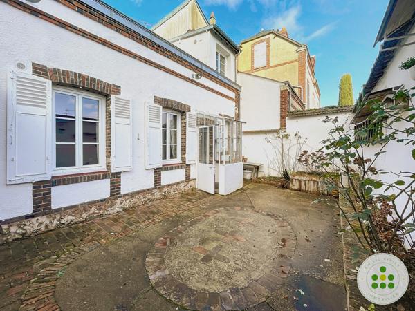 Immeuble 10 pièces - 295 m² Exclusivité efficity