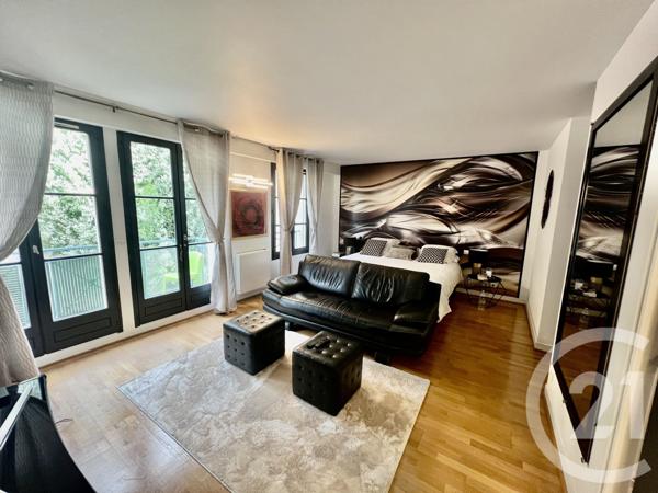 Appartement F6 à vendre  6 pièces - 180,65 m2 EPERNON - 28