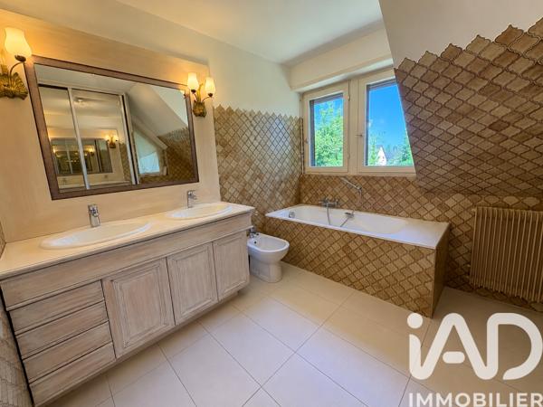 Maison à vendre 8 pièces 245 m² Brunstatt-Didenheim