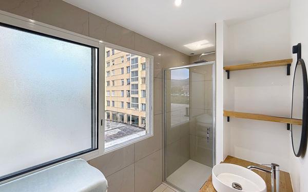 Appartement à vendre    1 pièce • 41 m2 Ajaccio