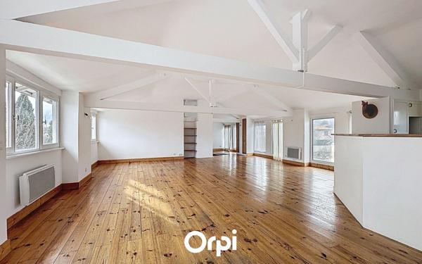 Appartement à vendre    5 pièces • 145 m2 Craponne