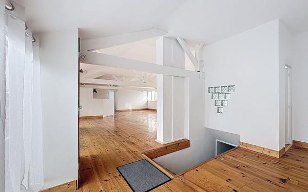 Appartement à vendre    5 pièces • 145 m2 Craponne