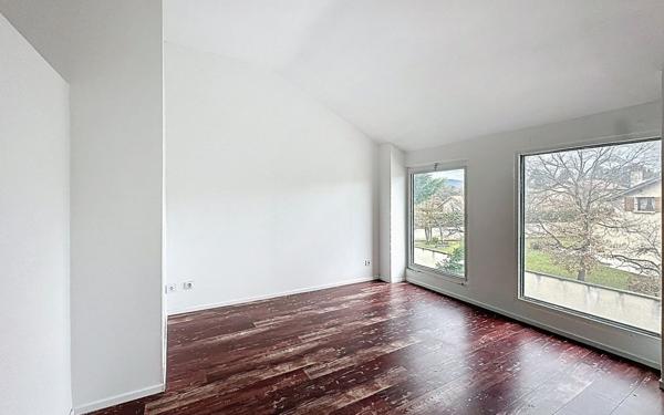 Appartement à vendre    5 pièces • 145 m2 Craponne