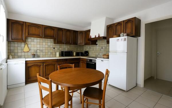 Maison à vendre    4 pièces •  Nîmes