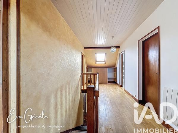 Maison à vendre 6 pièces 153 m² Épône