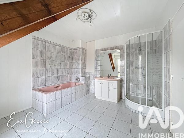 Maison à vendre 6 pièces 153 m² Épône