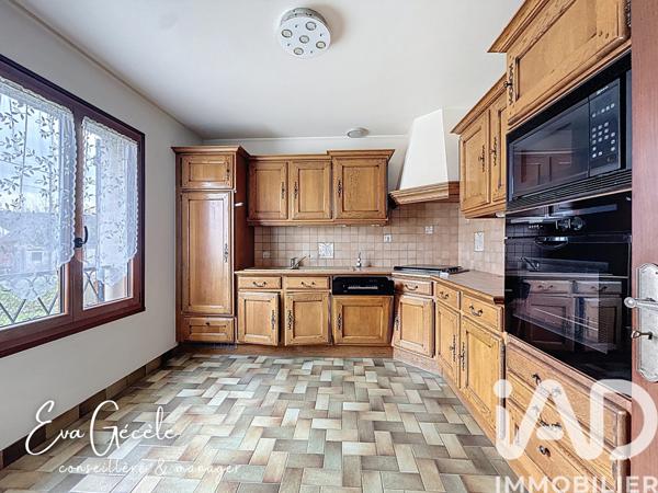 Maison à vendre 6 pièces 153 m² Épône