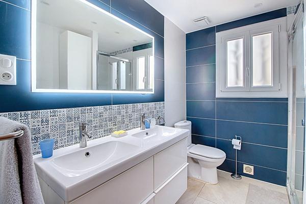 A VENDRE EN EXCLUSIVITE ! Propriété sur LORGUES avec maison, studio et dépendance - Proche village