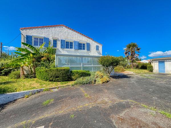 17920 BREUILLET Maison familiale à Breuillet dans un environnement calme