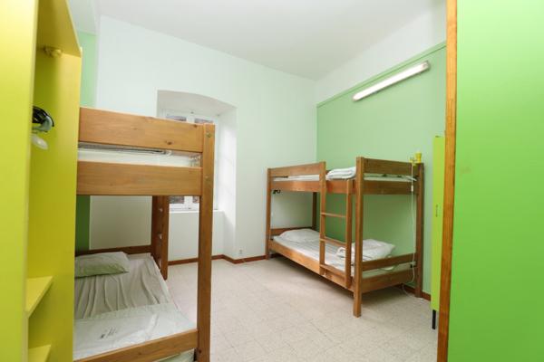 Ganges (34190) Ancienne filature à soie, gites, maison d’hôtes au cœur du parc national des Cévennes.