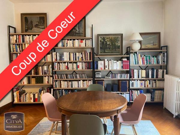 Appartement à louer 4 pièces 161.42m²