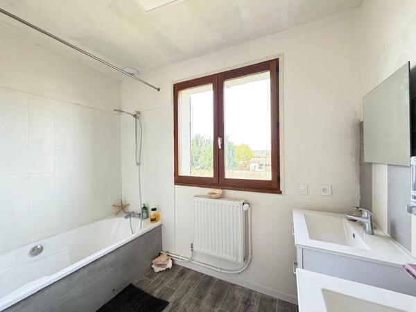 GRANDE MAISON INDIVIDUELLE FAMILIALE