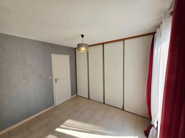 🏡 RARE À ÉGLY ! Maison familiale 6 pièces – 4 chambres, 55 m² de pièce de vie, jardin et sous-sol total