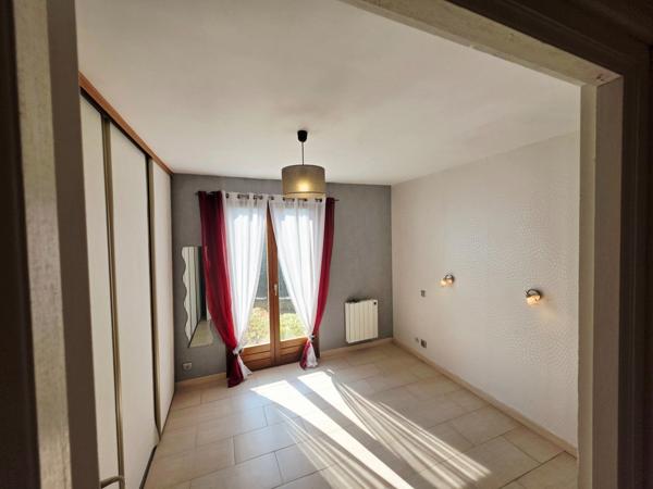🏡 RARE À ÉGLY ! Maison familiale 6 pièces – 4 chambres, 55 m² de pièce de vie, jardin et sous-sol total