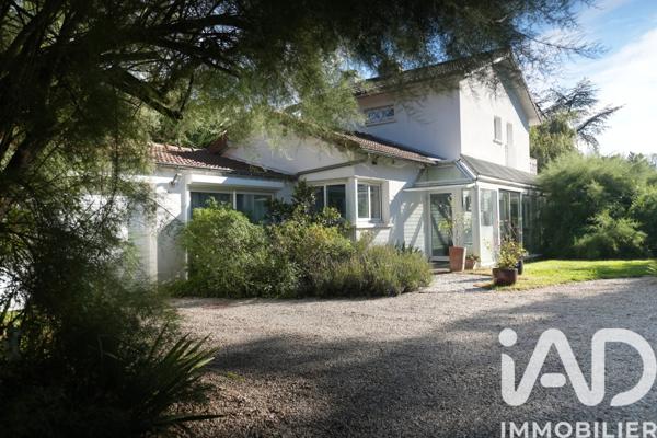 Maison à vendre 9 pièces 272 m² Sucy-en-Brie