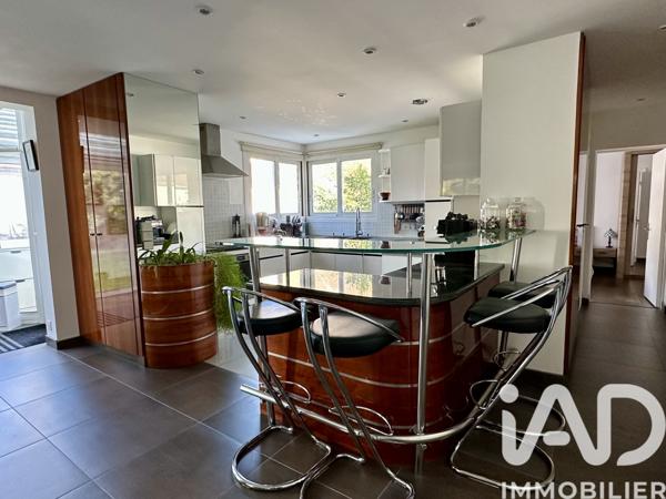 Maison à vendre 9 pièces 272 m² Sucy-en-Brie