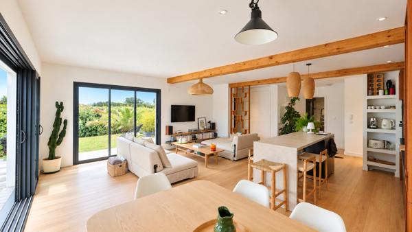 Architecture contemporaine - 2023 - entre forêt et océan - Anglet