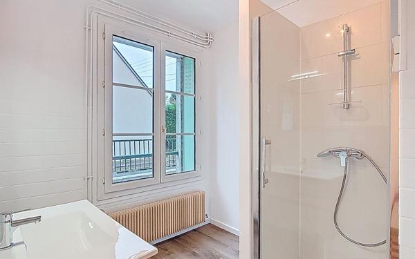 Maison à vendre    5 pièces • 97 m2 Tours