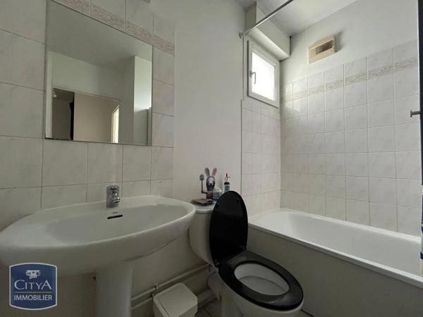 Appartement à louer 1 pièce 28m² Noisy-le-Grand (93160)