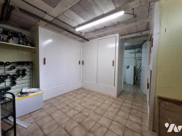 Maison semi-mitoyenne, jardin, garage , 3 chambres