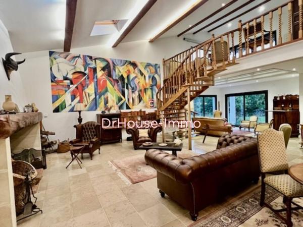 Maison à vendre 7 pièces de 288 m²