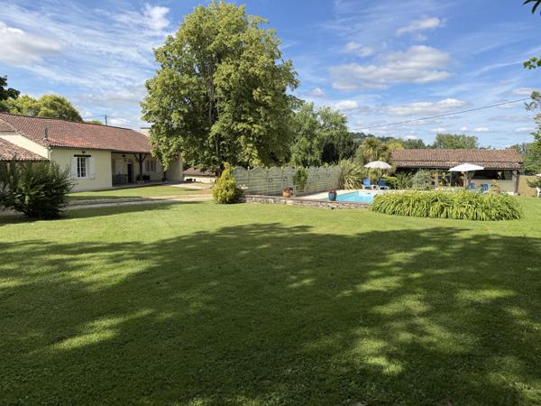 Commerce à vendre à Monclar (47380) - Lot-et-Garonne