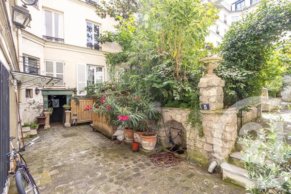 Appartement F5 à vendre  6 pièces - 91 m 2   PARIS  - 75005