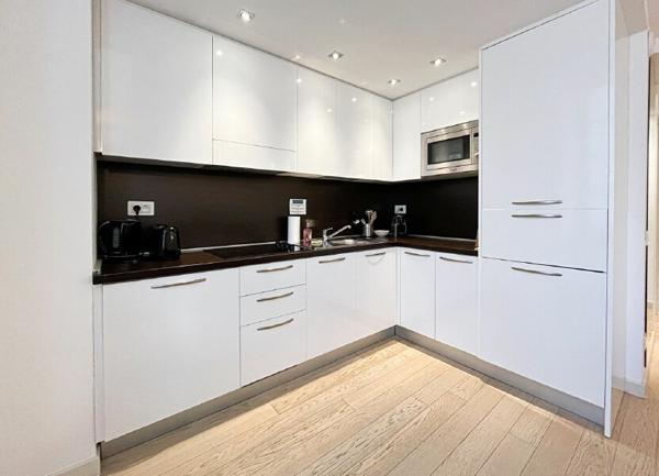 Appartement à vendre    1 pièce • 32,65 m2 Cannes