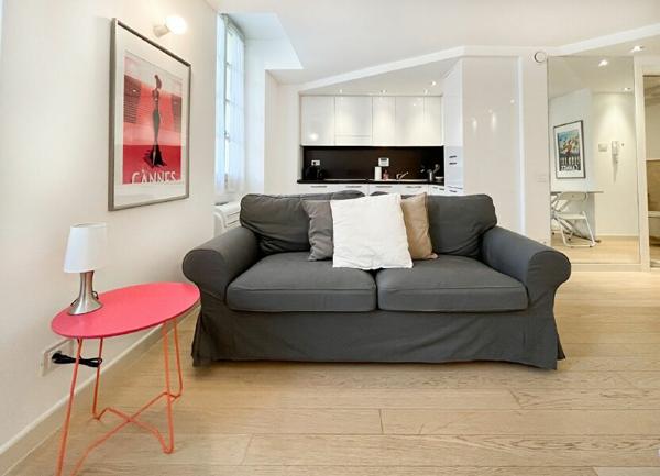 Appartement à vendre    1 pièce • 32,65 m2 Cannes