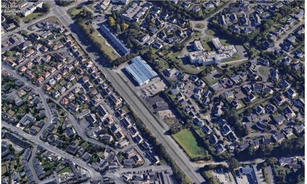 Local commercial Laval 300 m²