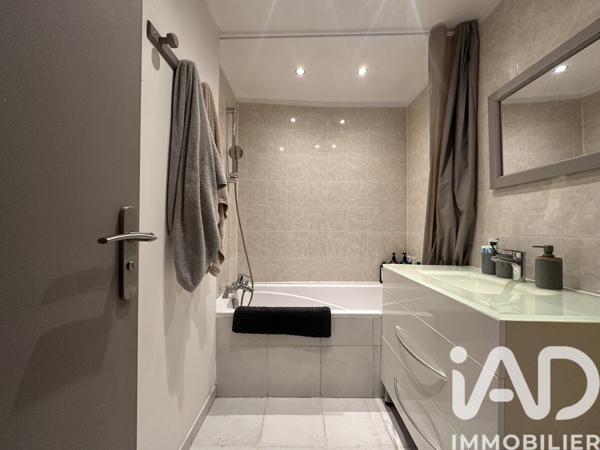 Maison à vendre 9 pièces 179 m² Espinasses