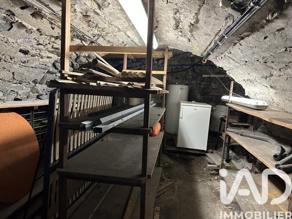 Maison à vendre 9 pièces 179 m² Espinasses
