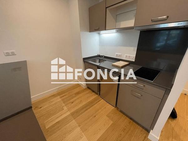 Location Studio 31.72 m² - 31-33 RUE DE LA VISITATION Nancy 54000