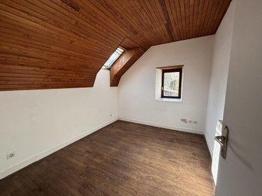 Maison individuelle à vendre à Cheylade dans le Cantal (15400), ref : 101T-15029