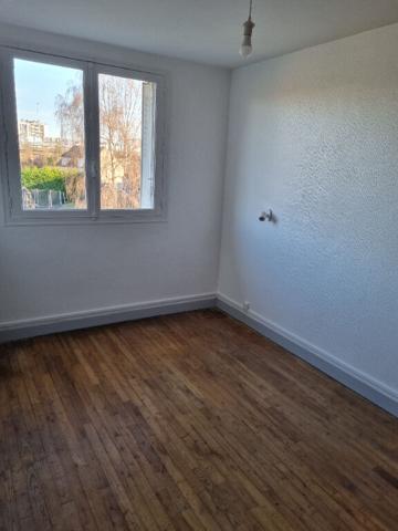 Maison ERMONT- 4 pièces - 66.87 m2 + sous-sol total