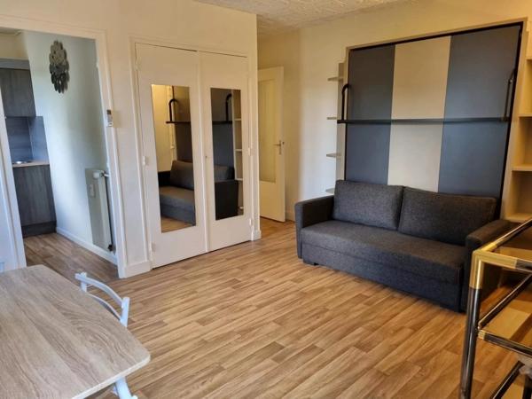 Location                                                      Appartement
                        
                     1 pièces                      29 m2                     à Nevers