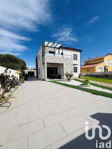 Maison 6 pièces de 164 m² à Canohès (66680)