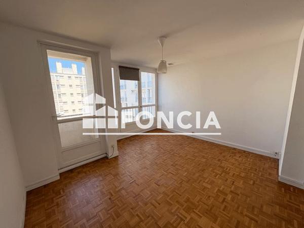 Location Appartement 3 pièces 56.45 m² - 1 RUE ROBERT REME Rennes 35000