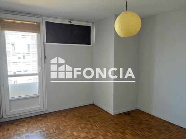 Location Appartement 3 pièces 56.45 m² - 1 RUE ROBERT REME Rennes 35000