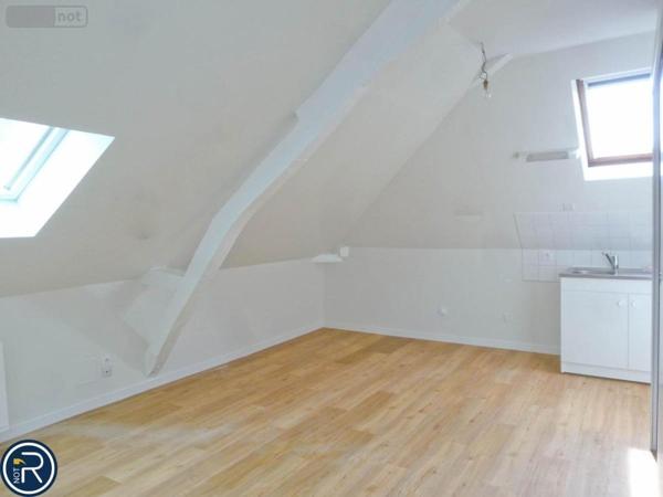 Appartement à louer à Montsûrs en Mayenne (53150), ref : 53004-L369