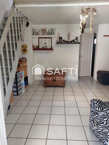 les ayguades a proximité de la mer et la lagune