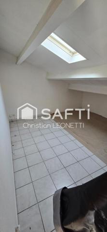 les ayguades a proximité de la mer et la lagune