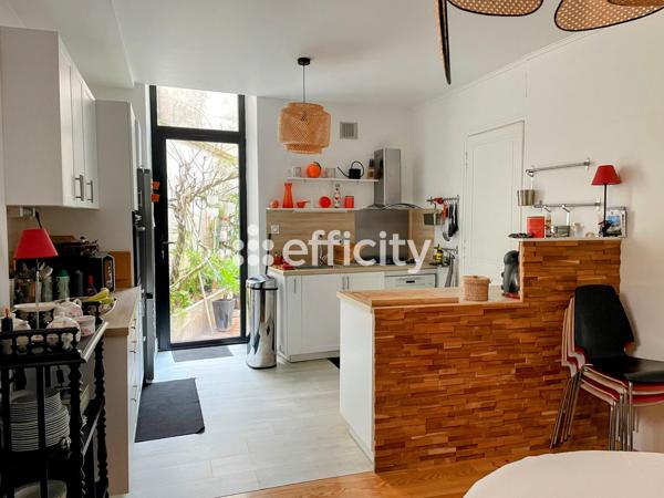 Maison 8 pièces - 210 m²