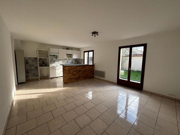 Appartement Montfermeil 2 pièce(s) 48.73 m2